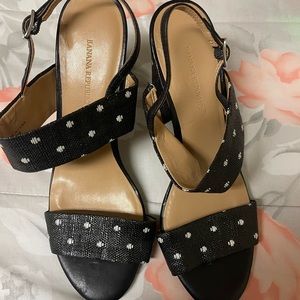 Banana Republic, Black Dotted with white shoe